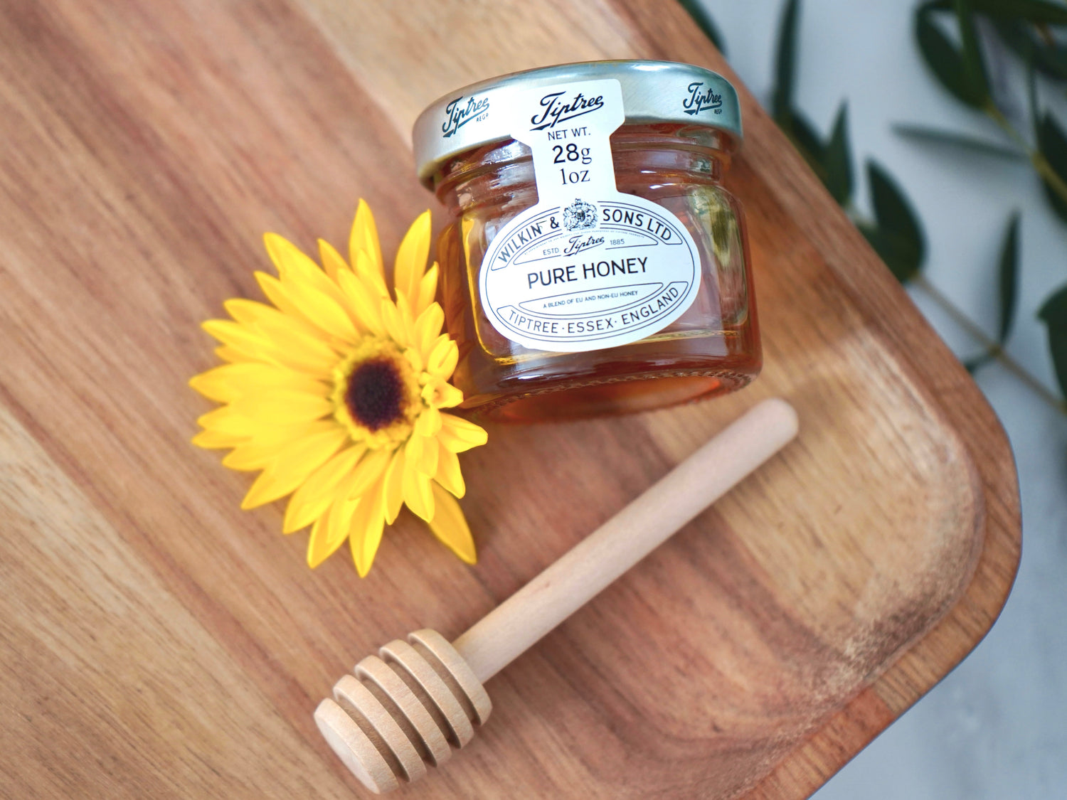Mini Sample Tiptree Honey 1oz with free mini wood dipper