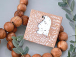 Designed by us at Wildflower Pop, and made exclusively for our shop, a relaxing combination of eucalyptus and herbal tea. 3.5oz. Listing is for one bath coin. Bath coin I shrink wrapper and comes in a brown Kraft box with white floral designs and gold foil accents