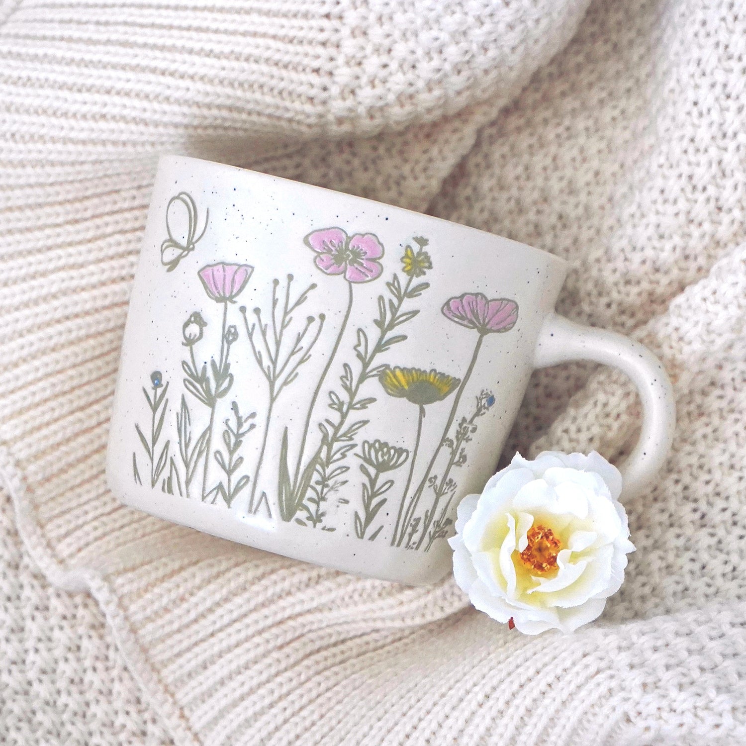 Wildflower field ceramic mug 12oz dishwasher and microwave safe
