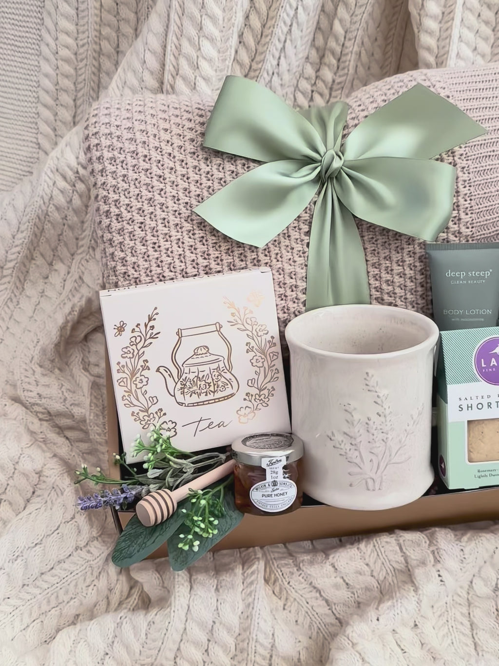 video pan of the Calming Moments Gift box by Wildflower Pop